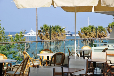 Bristol Sea View Hotel Apartments - 2