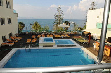 Bristol Sea View Hotel Apartments - 4